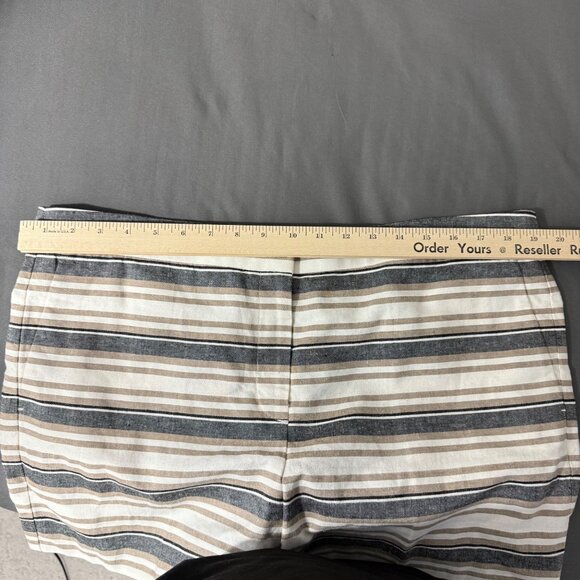 Ann Taylor Shorts Women's 14 Linen Blend Devin City Shorts Straight Fit Striped - Picture 9 of 12